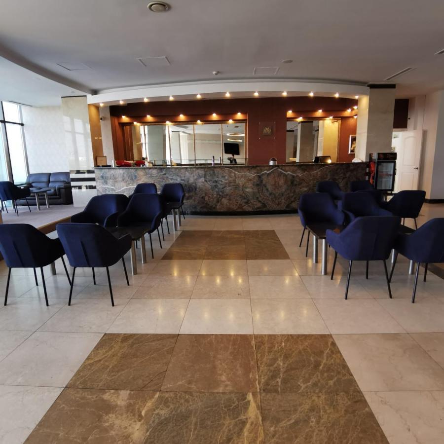 Hotel Zimbru Snagov Tincabesti Kültér fotó