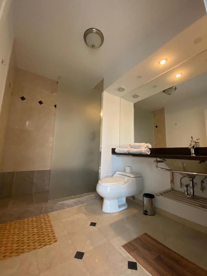 Hotel Zimbru Snagov Tincabesti Kültér fotó